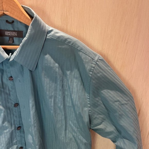 Men's Kenneth Cole Reaction Shirt Top button down size Extra Large 17.5 (34-35) - Picture 2 of 6